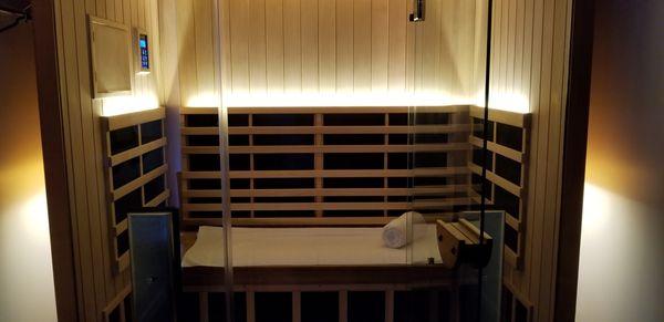 40 min Private Infrared Sauna Session