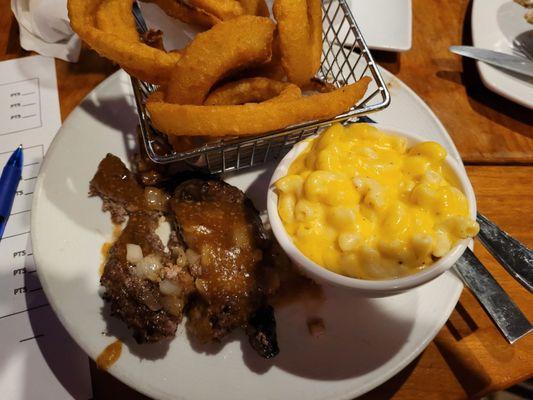 Sirloin Steak with Onion Rings and Mac N Cheese