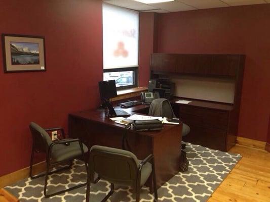 Private office space to ensure client confidentiality.