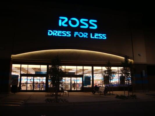 ROSS SW Aurora, CO 80014 Storefront @ 2393 S Havana St, Aurora, CO 80014, August 16th 2014 visit.