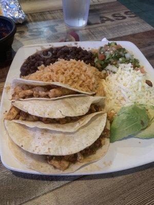 Chori pollo tacos