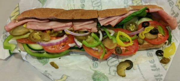 The Black Forest Ham Footlong Sub (4/21/16) Very good and delicious!