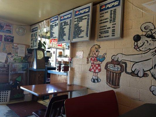 Throw-back restaurant in Merrill. Smells good and people say the burgers are the bomb!!