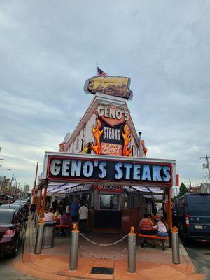 Geno's Steaks