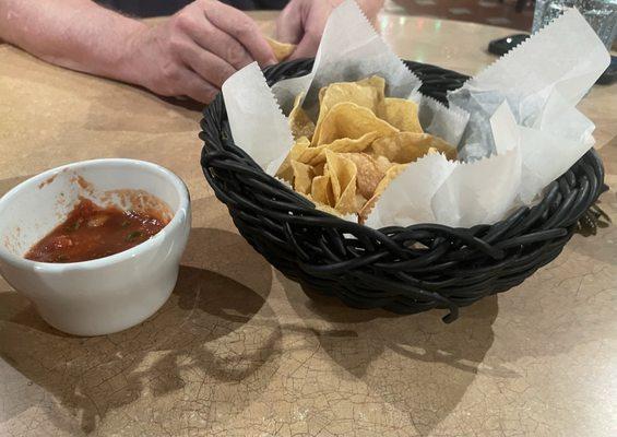 Chips & salsa