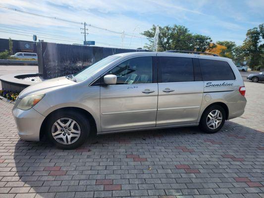 Car number 3 Honda Odyssey Minivan clean inside and out non-smoking of course AC in the front and AC in the rear for the passengers to enjoy