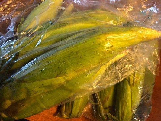 Large ears of corn *10@ $5