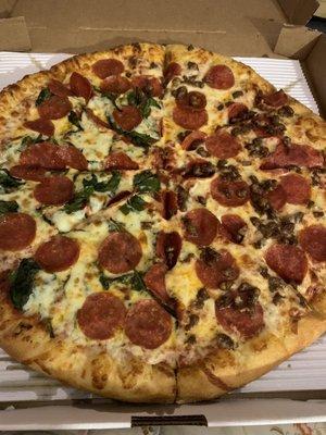 Pepperoni whole Spinach half Beef half