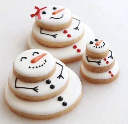 Snowman donuts decoration