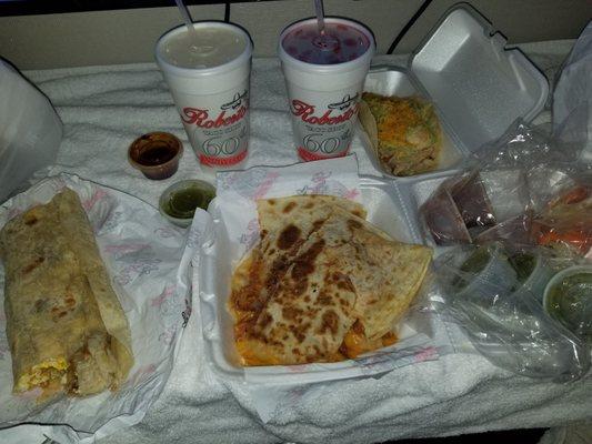 Beef Quesadilla , Burrito, Jamica Aqua fresca & Pina!! With lots of yummy condiments