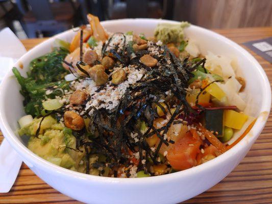 One-protein poke bowl