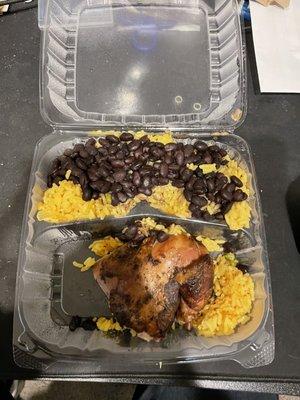 THIS IS SUPPOSED TO BE 1/4 dark chicken w/rice and beans....WTF!!!!!