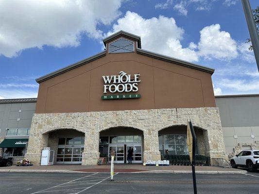 Entrance to Whole Foods at the Quarry Market