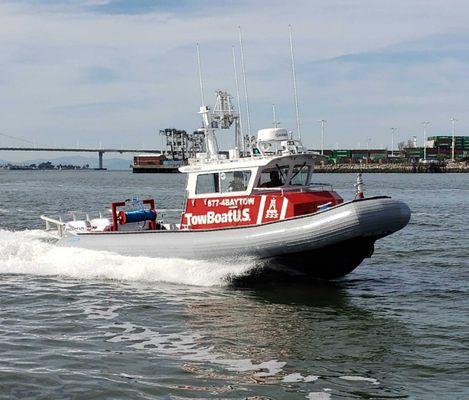 28' North River.  Jim performed our A.C.A.P.T. survey on this vessel and 3 otherd5.