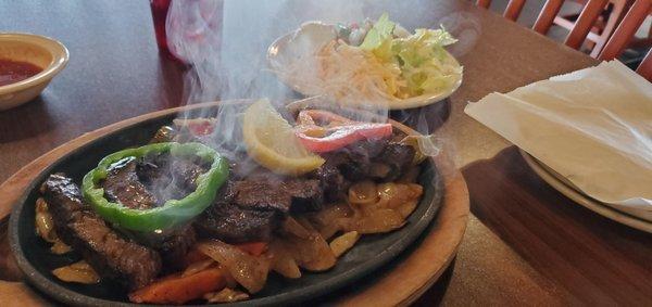 Lunch fajita skillet