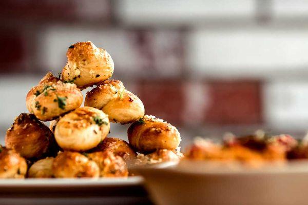 Garlic Bread Knots!