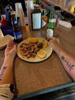 Red royal plate and cold beer