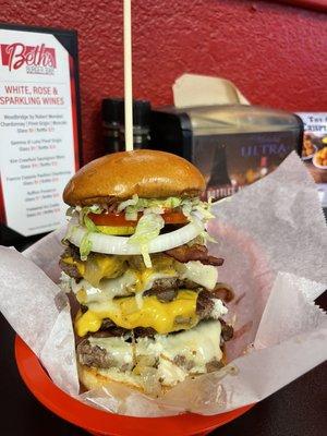 Double D Challenge Burger