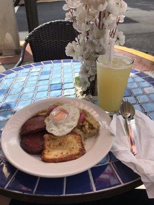 Mangu tres golpes with Pineapple Juice