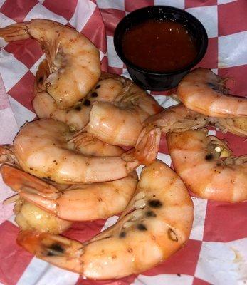 A nice visit- 1/2 pound-  cold shrimp with old bay seasoning. Fresh! Good ones. I ordered another - that good!