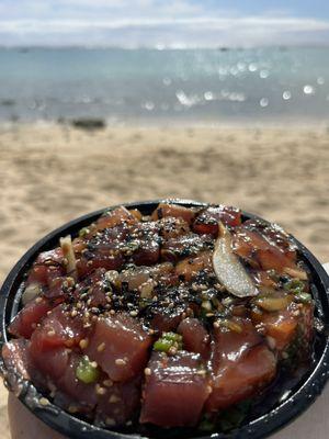 Poke bowl by the beach!