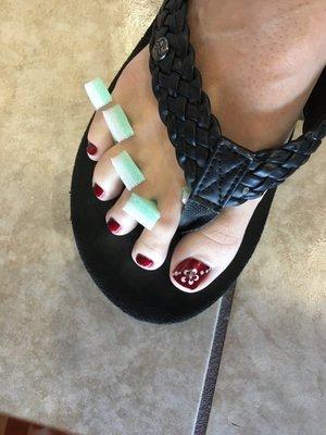 Beautiful design details on my pedicure!