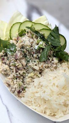 Larb Gai from Bun Intended | Instagram: @telephonesmoothie