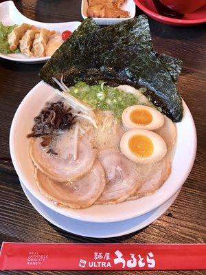 Tonkotsu chashu ramen.