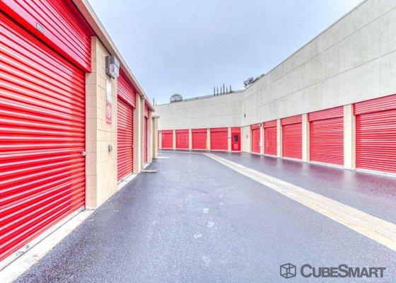 CubeSmart Self Storage