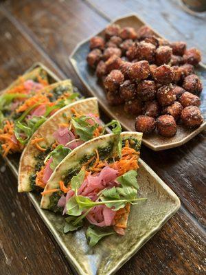 Veggie Flatbread & Sweet Potato Tots