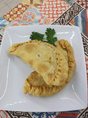 Nuestras Famosas Empanadillas Artesanales