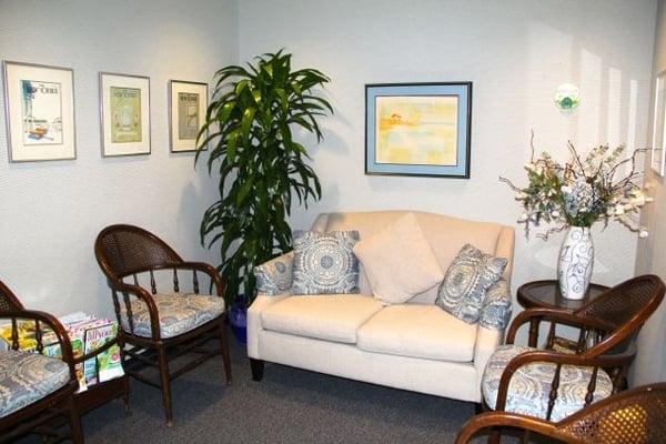 Dr. Carol Follette's warm waiting area at her Santa Monica, CA dental office.