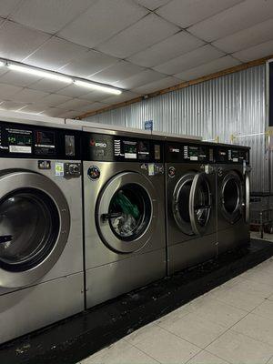 Los Lavaderos Coin Laundries