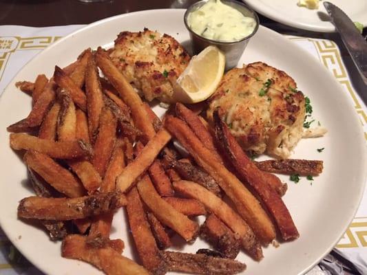 Crab cakes with deliciously seasoned french fries!