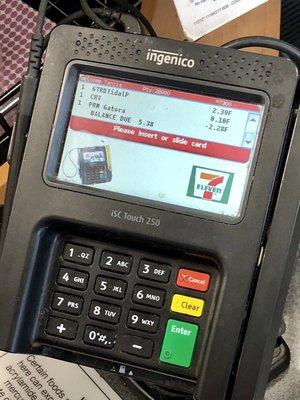 Cashier using her own 711 reward points