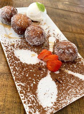 THE WATERING HOLE, Nellie Gail Ranch, Laguna Hills, CA!  Grazie Chef's Alex Cuellar & Luis Mena!  Your Zeppole's are Delizioso!