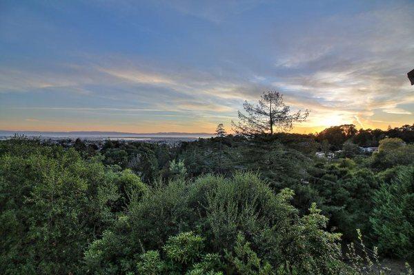 Redwood Heights (Oakland) beauty with breath-taking views sold with multiple offers more than $100K over list price!