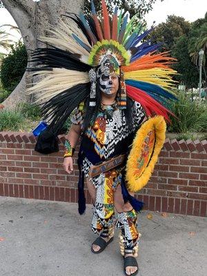 Free Entertainment & A Free Event.  Dia De Los Muertos ( Day of the Dead) November 1, 2019 in DTLA on Olivera Street