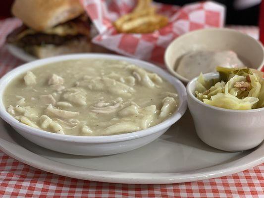 CHICKEN AND DUMPLINGS