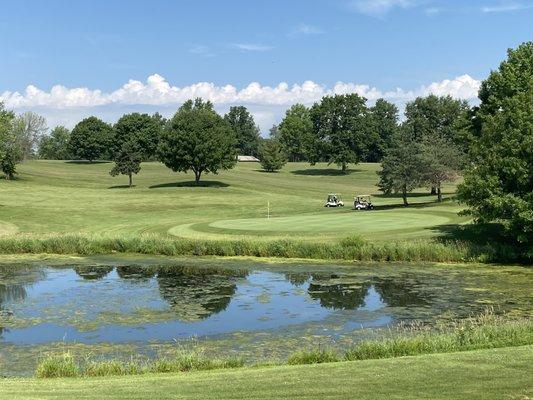 Oakland Acres Golf Club