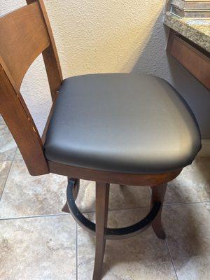 Bar stool