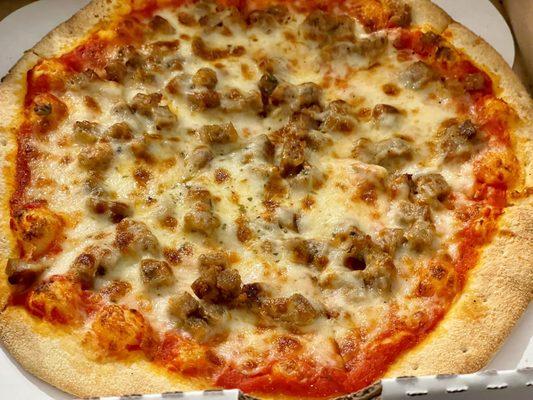 Meatball pizza