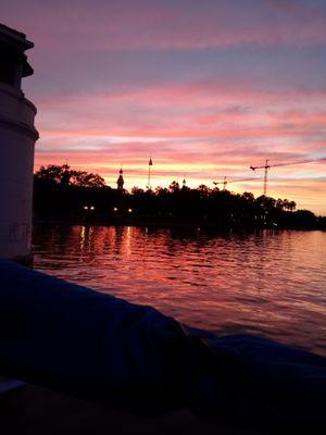 The perfect ending of a stressful day, and the perfect start of a wonderful evening. 
 Tampa Bay Fun Boat