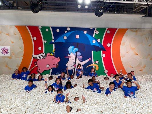 Cooling off with an indoor field trip @candytopia. We have the coolest field trips.