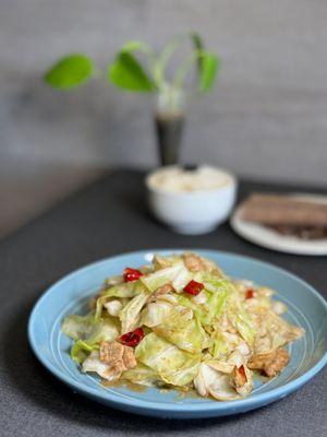 Cabbage with pork belly