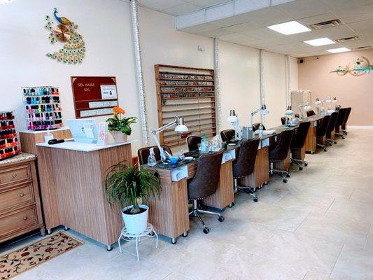 Gel Nails & Spa