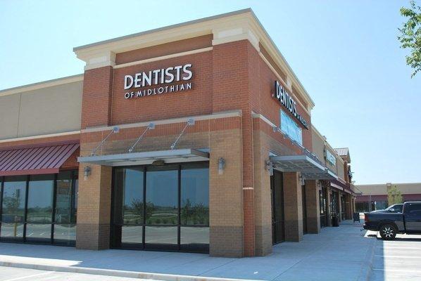 Dentists of Midlothian and Orthodontics