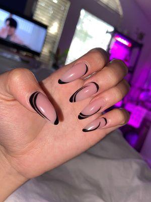 Nail tech- Nick