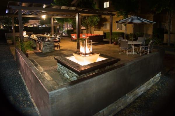 Fire Pits/Fountains