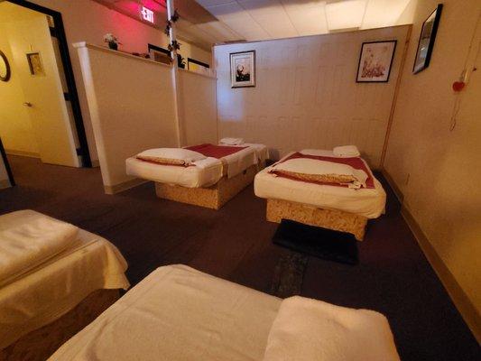 Shared space / foot massage room